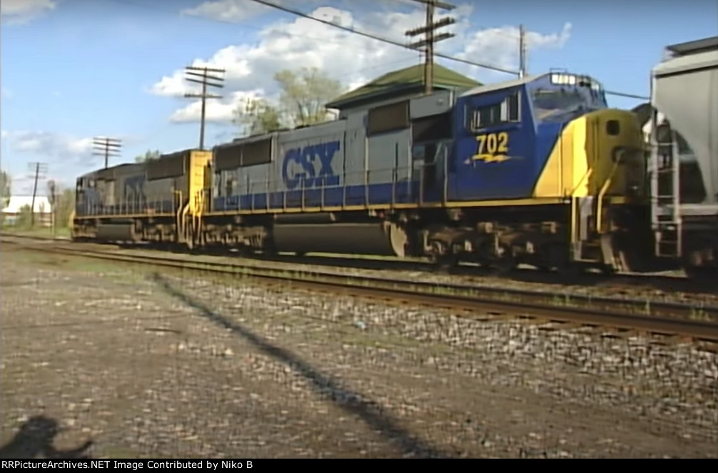 CSX 702